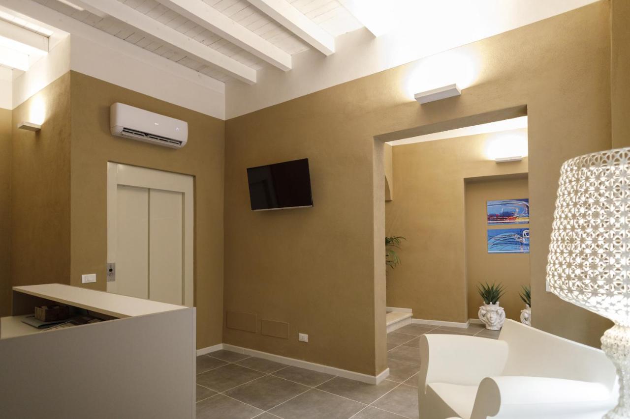 Hotel Palazzo Mancina à Trapani Extérieur photo