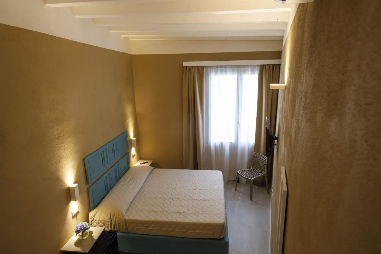 Hotel Palazzo Mancina à Trapani Extérieur photo