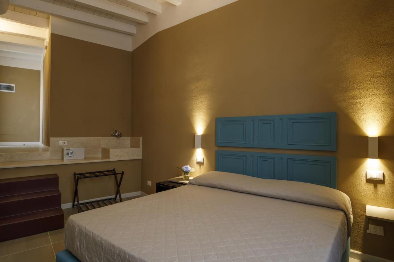 Hotel Palazzo Mancina à Trapani Extérieur photo